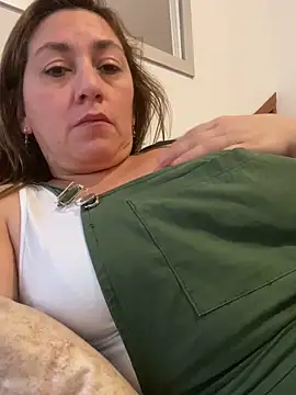 Luna-nevada online show from February 20, 2026, 10:32 pm