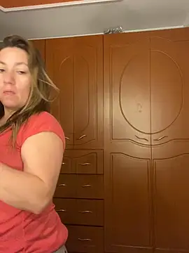 Luna-nevada online show from March 3, 2026, 10:54 am