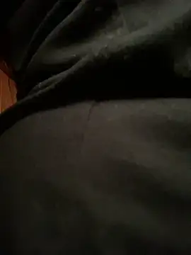 Luna-nevada online show from April 1, 2026, 1:34 pm