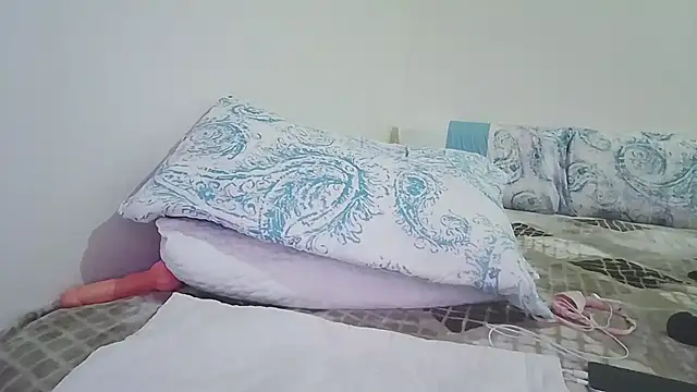 queen belisima1 online show from September 25, 2025, 9:51 pm