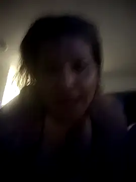 deedeelove82 online show from March 13, 2025, 11:19 am