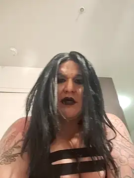 deedeelove82 online show from March 18, 2025, 8:03 am