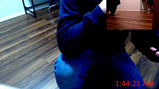 Snapshot of Stretch-man chatting on March 16, 2025, 4:45 pm Stretch-man online show from March 16, 2025, 4:45 pm