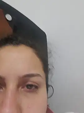 esmeralda jadees online show from March 22, 2025, 7:25 am