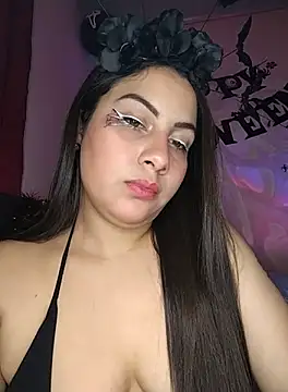 esmeralda jadees online show from October 16, 2025, 8:43 pm