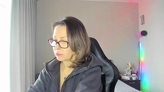 Snapshot of MANKAmmm1 chatting on March 12, 2025, 1:40 pm MANKAmmm1 online show from March 12, 2025, 1:40 pm