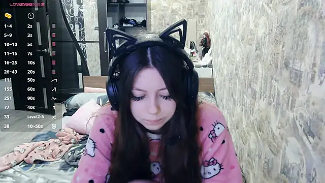 RendyDow online show from November 26, 2025, 8:04 am