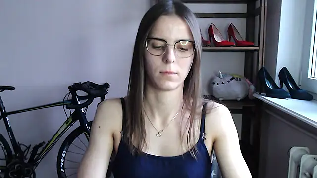 love megi online show from January 12, 2026, 2:44 pm