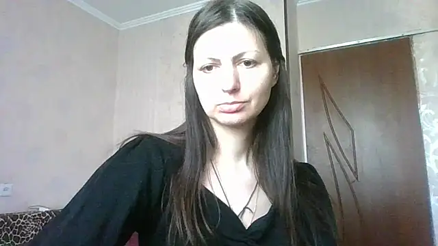 AliseWats online show from March 11, 2025, 9:24 am