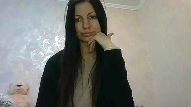 AliseWats online show from April 13, 2026, 9:20 pm