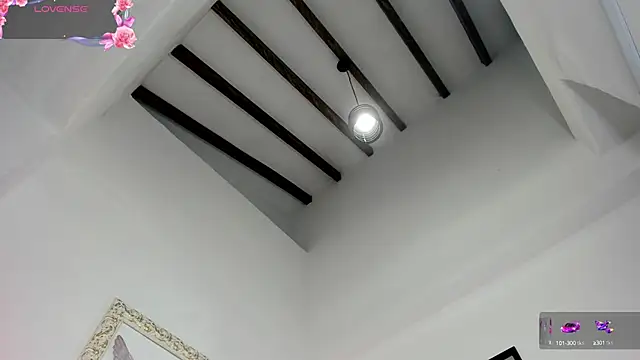 Lola Blondie online show from October 9, 2025, 12:14 pm