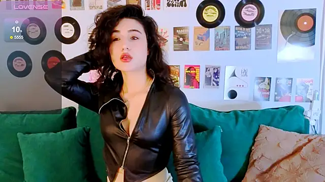 Maya Rogerss online show from June 4, 2026, 2:34 pm