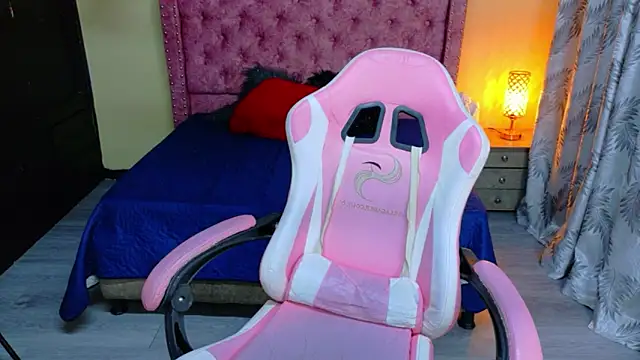 sweet  thang online show from April 11, 2026, 4:17 am