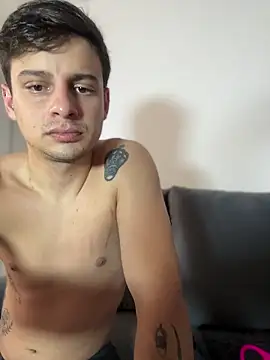 CarinaRose online show from February 3, 2026, 8:03 pm