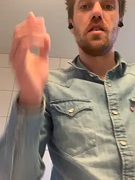 93tomten online show from March 11, 2025, 3:12 pm