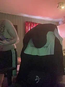 93tomten online show from March 17, 2025, 12:35 pm