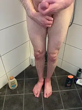 93tomten online show from March 21, 2025, 5:43 am