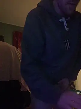 93tomten online show from March 22, 2025, 4:14 am