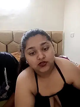 Snapshot of Strip-Couples chatting on March 14, 2025, 10:05 pm Strip-Couples online show from March 14, 2025, 10:05 pm