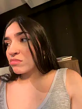 Snapshot of Emma__1 chatting on October 25, 2025, 3:58 am Emma  1 online show from October 25, 2025, 3:58 am