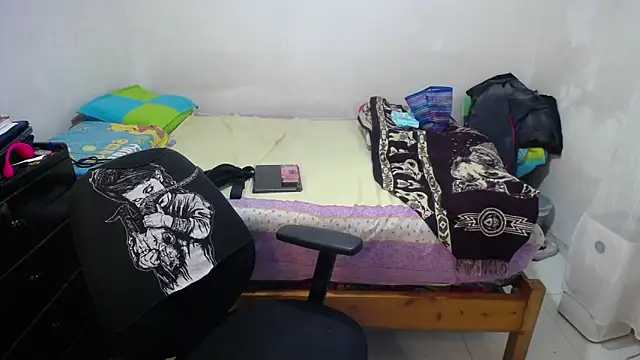 freyaa sorcerees online show from March 11, 2025, 5:16 am