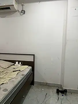 Hotswetie online show from March 20, 2025, 2:19 am