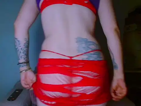 Aliceessencex online show from June 18, 2026, 8:02 pm