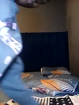 Snapshot of SexyShybarbie chatting on November 27, 2025, 2:02 am SexyShybarbie online show from November 27, 2025, 2:02 am