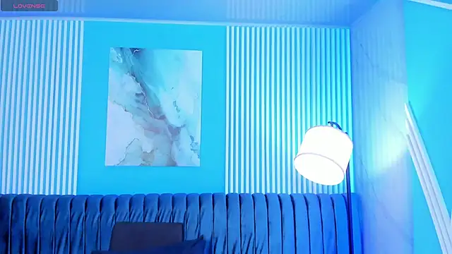 Snapshot of roxy_hell chatting on September 24, 2025, 7:06 pm roxy hell online show from September 24, 2025, 7:06 pm