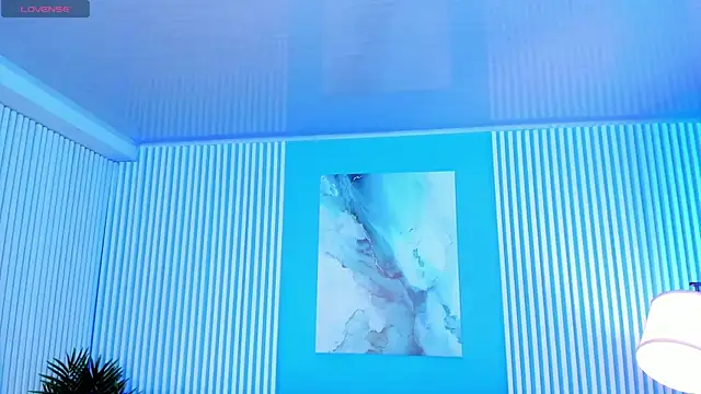 Snapshot of roxy_hell chatting on October 3, 2025, 7:11 pm roxy hell online show from October 3, 2025, 7:11 pm