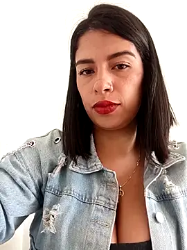 Nathaly 12 online show from February 7, 2026, 7:39 pm