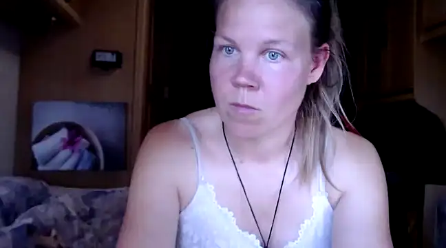 CallMeMaria online show from December 27, 2024, 4:32 pm