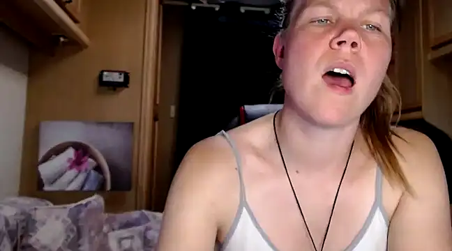 CallMeMaria online show from December 29, 2024, 3:46 pm