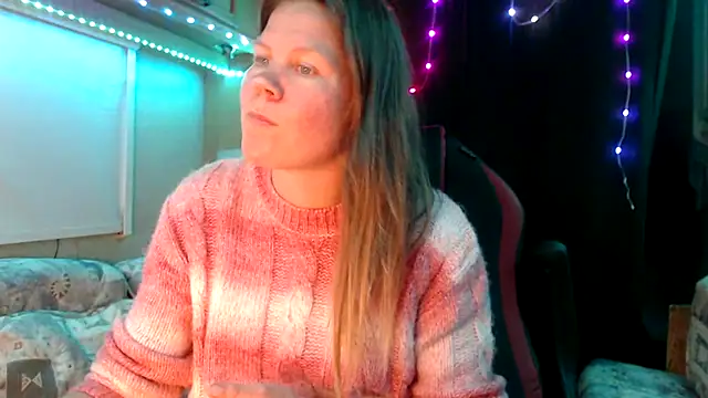 CallMeMaria online show from March 18, 2025, 7:31 pm