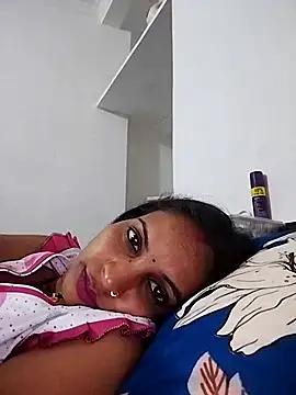 Snapshot of Hotty-Nidhi chatting on March 18, 2025, 2:58 am Hotty-Nidhi online show from March 18, 2025, 2:58 am