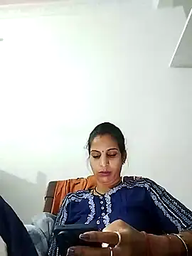 Snapshot of Hotty-Nidhi chatting on March 20, 2025, 1:37 pm Hotty-Nidhi online show from March 20, 2025, 1:37 pm