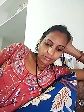 Snapshot of Hotty-Nidhi chatting on March 23, 2025, 6:05 am Hotty-Nidhi online show from March 23, 2025, 6:05 am