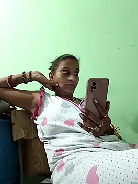 Snapshot of Hotty-Nidhi chatting on September 24, 2025, 5:16 pm Hotty-Nidhi online show from September 24, 2025, 5:16 pm