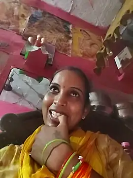 Snapshot of Hotty-Nidhi chatting on October 7, 2025, 1:41 pm Hotty-Nidhi online show from October 7, 2025, 1:41 pm