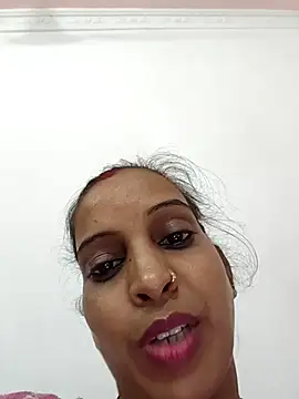 Snapshot of Hotty-Nidhi chatting on October 13, 2025, 3:45 pm Hotty-Nidhi online show from October 13, 2025, 3:45 pm