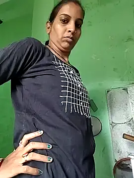 Snapshot of Hotty-Nidhi chatting on October 29, 2025, 3:31 am Hotty-Nidhi online show from October 29, 2025, 3:31 am