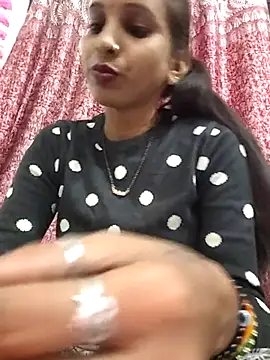 Snapshot of Hotty-Nidhi chatting on November 15, 2025, 4:25 pm Hotty-Nidhi online show from November 15, 2025, 4:25 pm