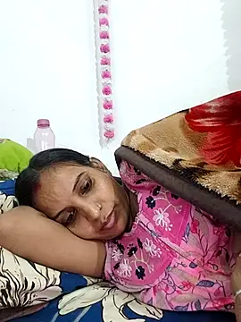 Snapshot of Hotty-Nidhi chatting on November 20, 2025, 5:34 pm Hotty-Nidhi online show from November 20, 2025, 5:34 pm