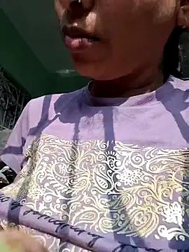 Snapshot of Hotty-Nidhi chatting on December 5, 2025, 3:26 am Hotty-Nidhi online show from December 5, 2025, 3:26 am