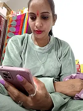 Snapshot of Hotty-Nidhi chatting on January 14, 2026, 4:12 pm Hotty-Nidhi online show from January 14, 2026, 4:12 pm