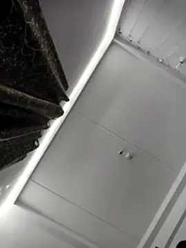 HARSHHU01 online show from December 18, 2025, 4:13 pm