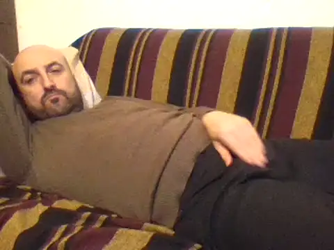 maxxxio12 online show from March 17, 2025, 6:42 pm