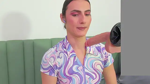 shantall skinny online show from December 21, 2025, 11:23 pm