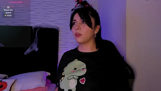 Melody Black  online show from October 25, 2025, 8:58 pm