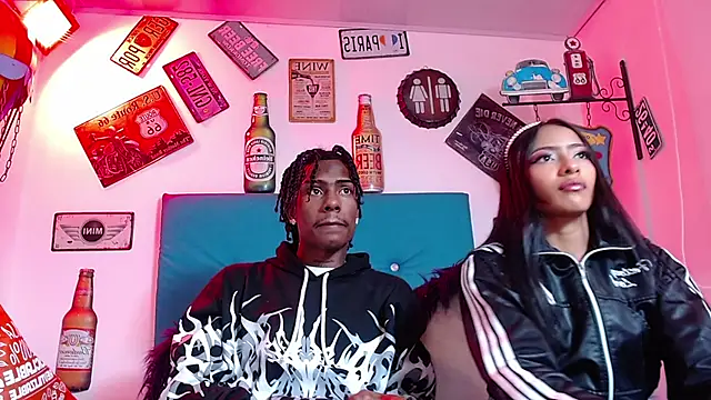 lili roussi online show from October 30, 2025, 1:18 am